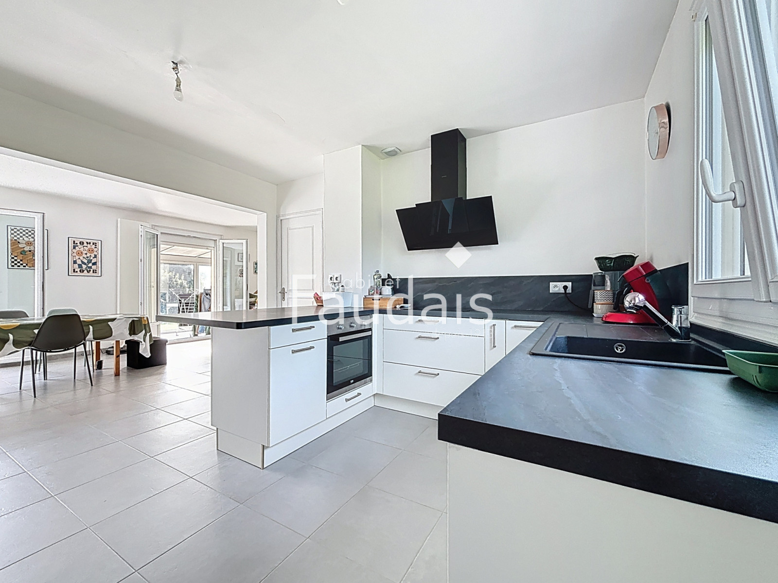 
                                                Vente
                                                 BAUDRE, aux portes de SAINT-LO, Maison 3 chambres autonomie 