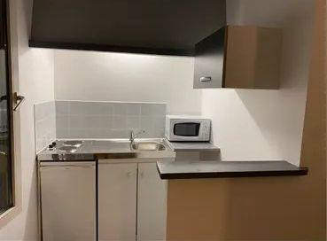 
                                                Location
                                                 Beau 2 Pièces 33 m² à Reims