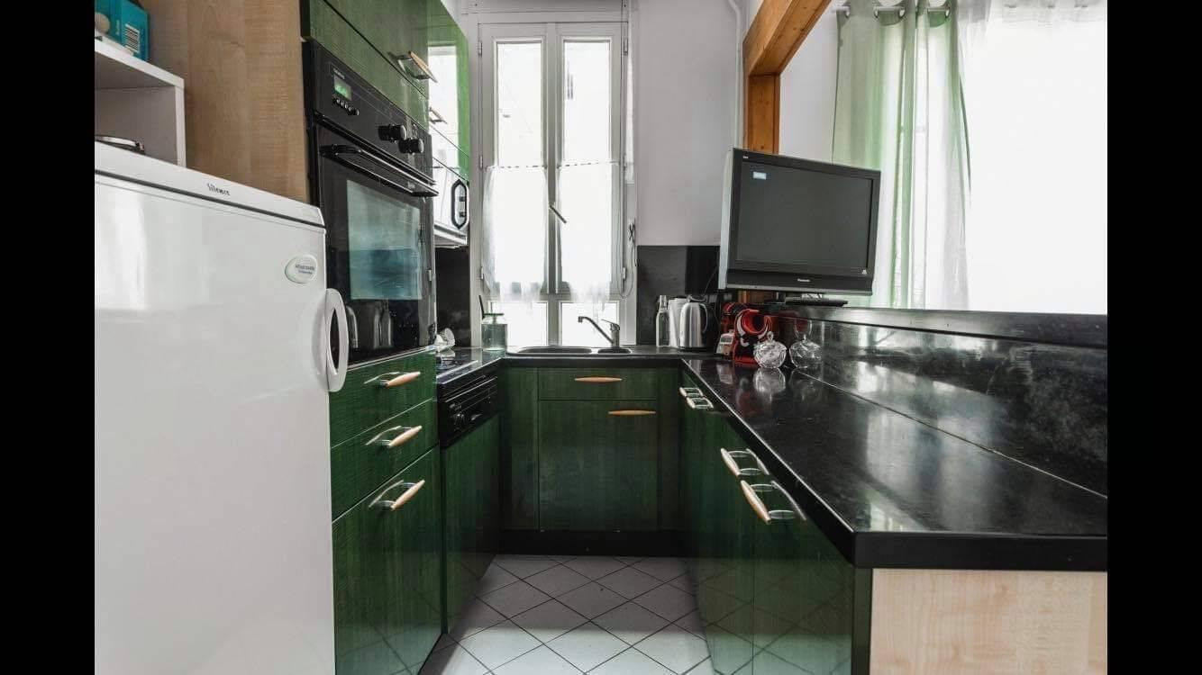 
                                                Location
                                                 Beau 2 pièces 34m2 lumineux et agréable