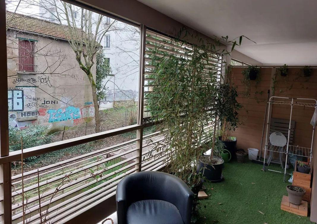 
                                                Location
                                                 Beau 2 pièces 40m² terrasse à Cachan