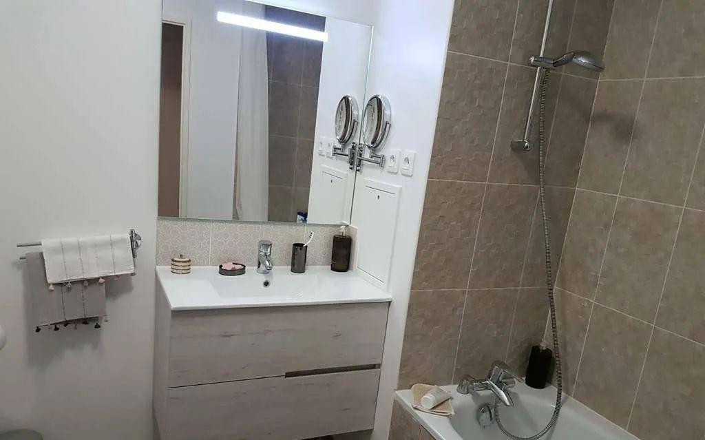 
                                                Location
                                                 Beau 2 pièces 43 m² meublé avec balcon à Vitry