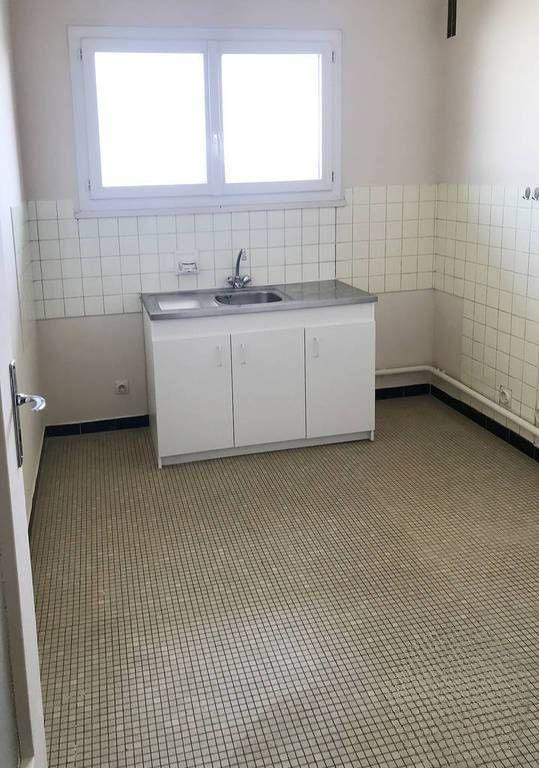 
                                                Location
                                                 Beau 2 pièces à louer à Bagnolet