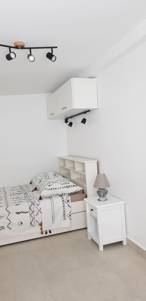 
                                                Location
                                                 BEAU 2 PIECES A PARIS 9EME