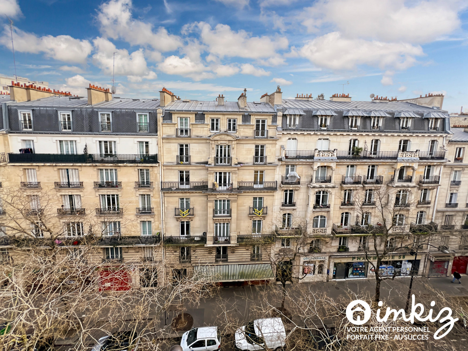 
                                                Vente
                                                 Beau 2 pièces dans un immeuble Haussmannien