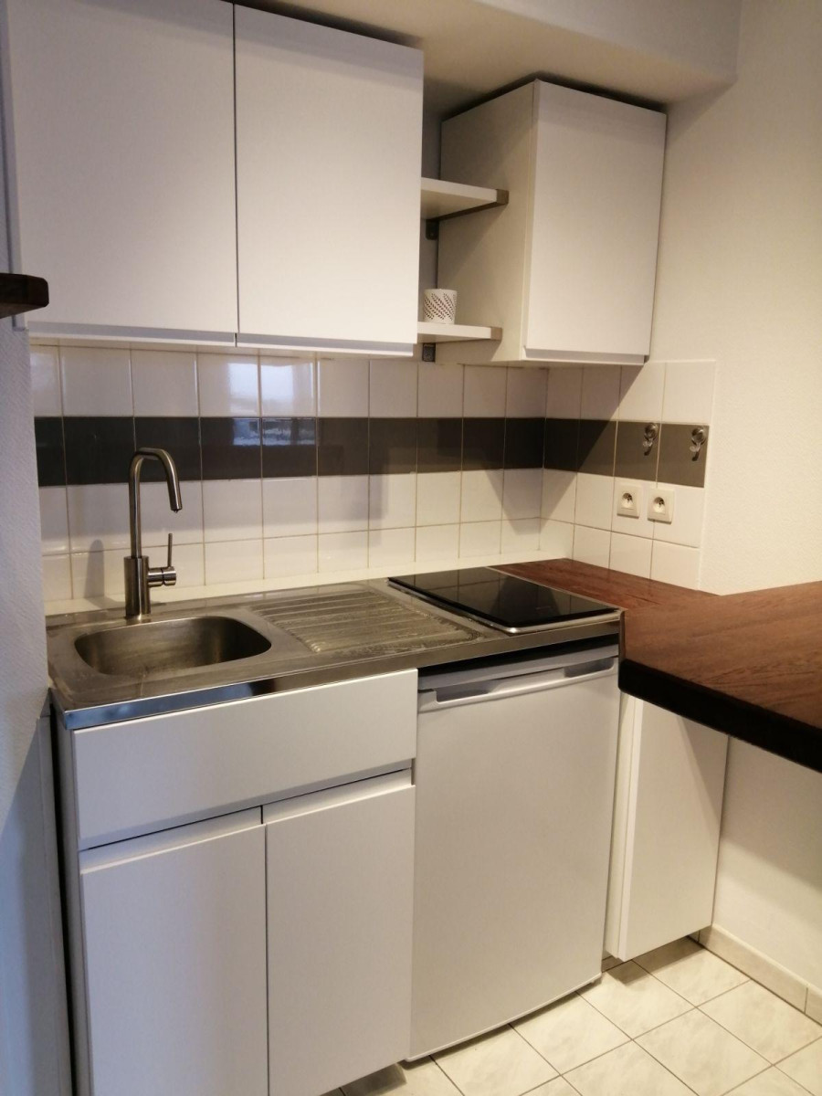 
                                                Location
                                                 Beau 2 pièces duplex 40M² à louer