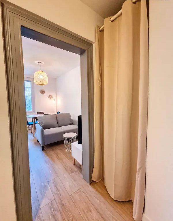 
                                                Location
                                                 Beau 2 pièces meublé 32m2 Strasbourg Saint-Florent