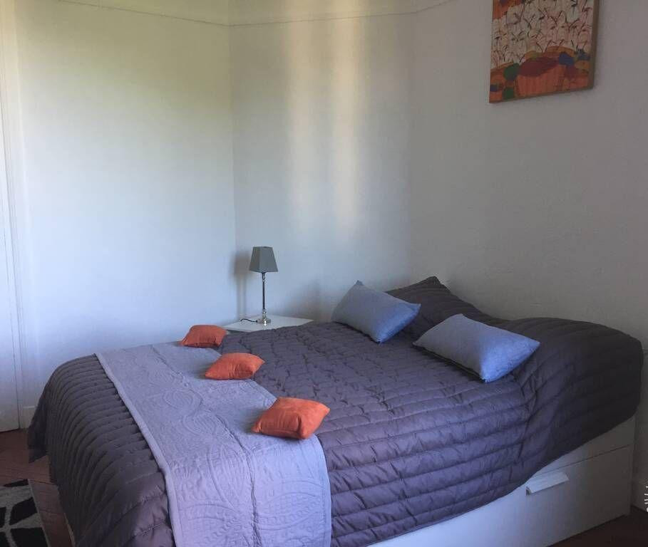 
                                                Location
                                                 Beau 2 pièces meublé 40 m² Versailles