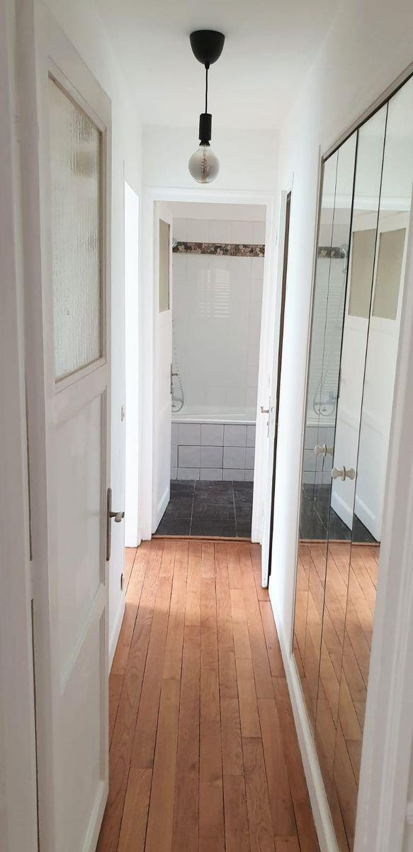 
                                                Location
                                                 Beau 2 pièces meublé, lumineux et refait à neuf