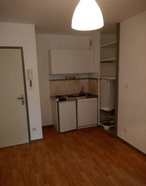 
                                                Location
                                                 Beau 2P 27m² TOURS nord
