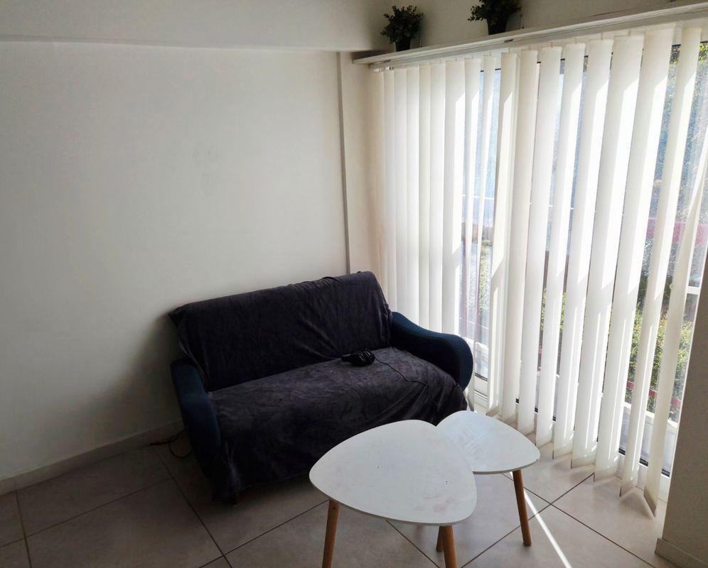 
                                                Location
                                                 Beau 2P 30m² lumineux Quartier Saint Benoît
