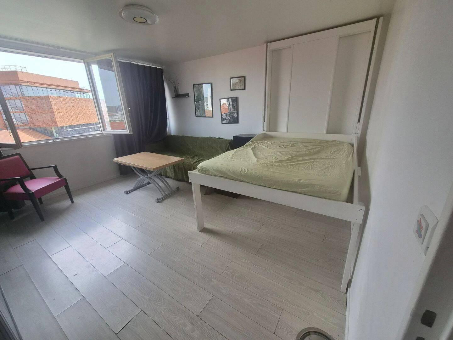 
                                                Location
                                                 Beau 2P 34m2 porte d'Ivry