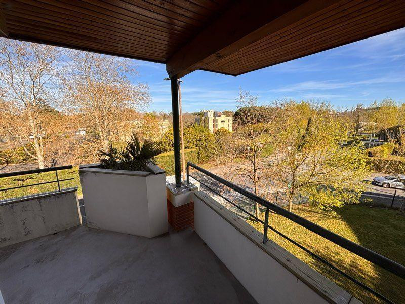 
                                                Location
                                                 Beau 2P 35m² avec balcon sans vis-à-vis