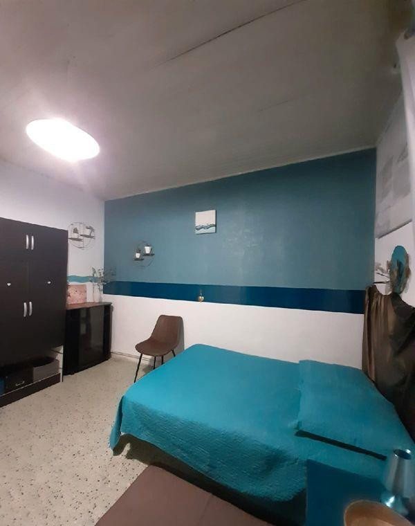 
                                                Location
                                                 Beau 2P 35m2 meublé à Nice de mars à fin mai.