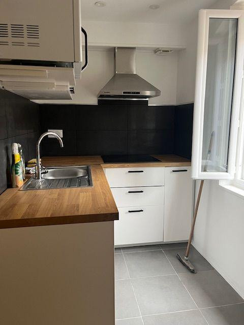 
                                                Location
                                                 Beau 2P 36m² rénové