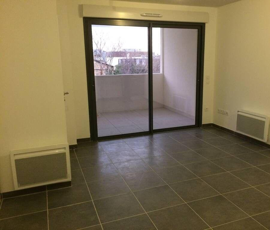 
                                                Location
                                                 Beau 2P 37m² avec terrasse de 7m²