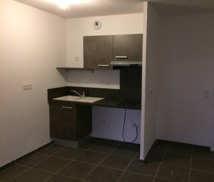 
                                                Location
                                                 Beau 2P 37m² avec terrasse de 7m²
