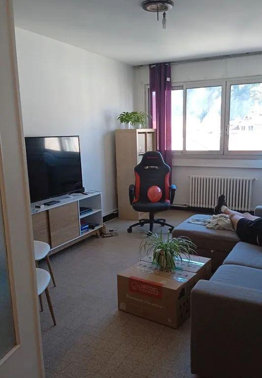 
                                                Location
                                                 Beau 2P 38m² en centre ville