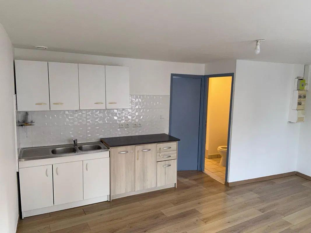 
                                                Location
                                                 Beau 2P 38m² idéal pour étudiant ou couple Caulier