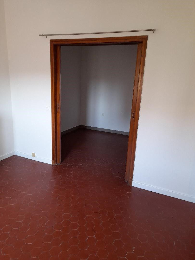 
                                                Location
                                                 Beau 2P 39m² à Marseille