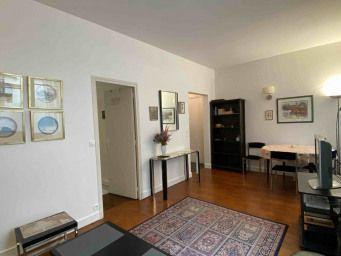 
                                                Location
                                                 Beau 2P 39m² meublé lumineux et bien agencé