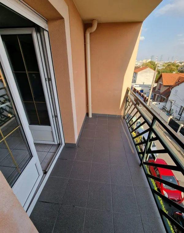 
                                                Location
                                                 Beau 2P 39m² récent avec terrasse