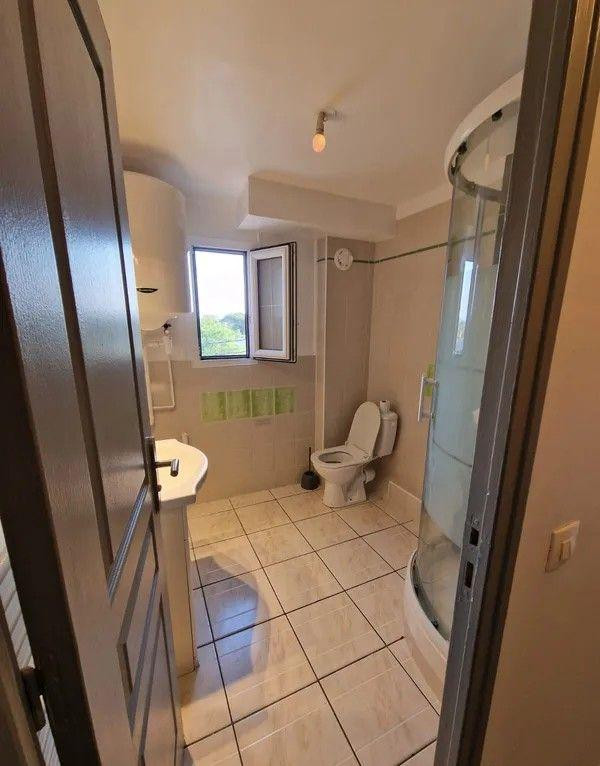 
                                                Location
                                                 Beau 2P 39m² récent avec terrasse