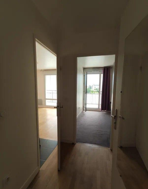 
                                                Location
                                                 Beau 2P 40m² avec balcon