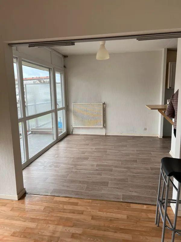 
                                                Location
                                                 Beau 2P 40m² centre ville de Thionville
