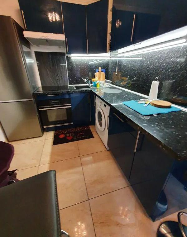 
                                                Location
                                                 Beau 2P 40m² refait a neuf meublé avec jardin 28m²