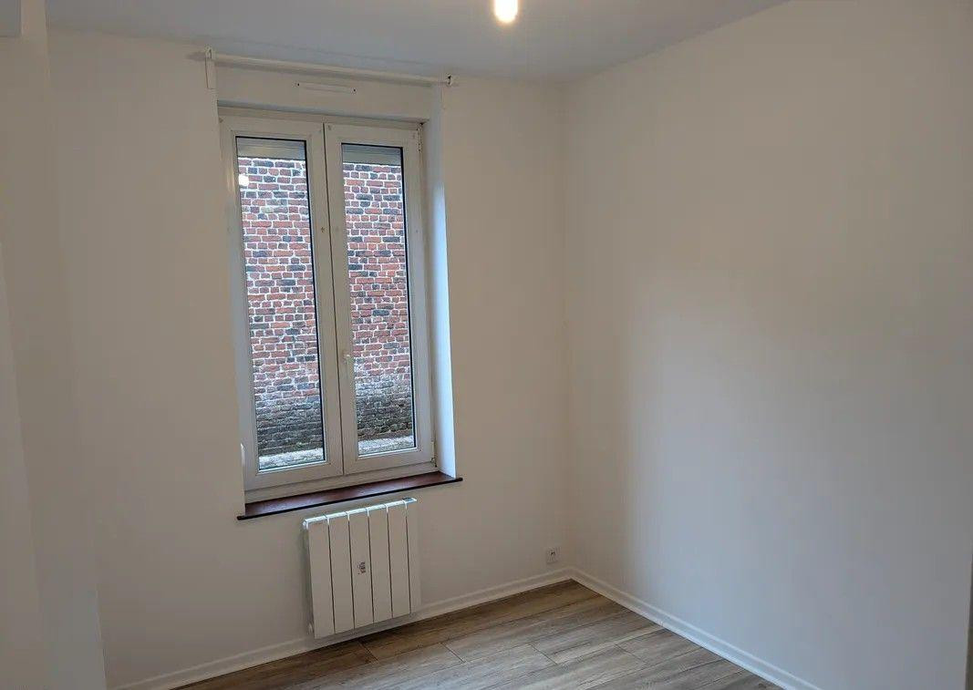 
                                                Location
                                                 Beau 2P 40m² rénové
