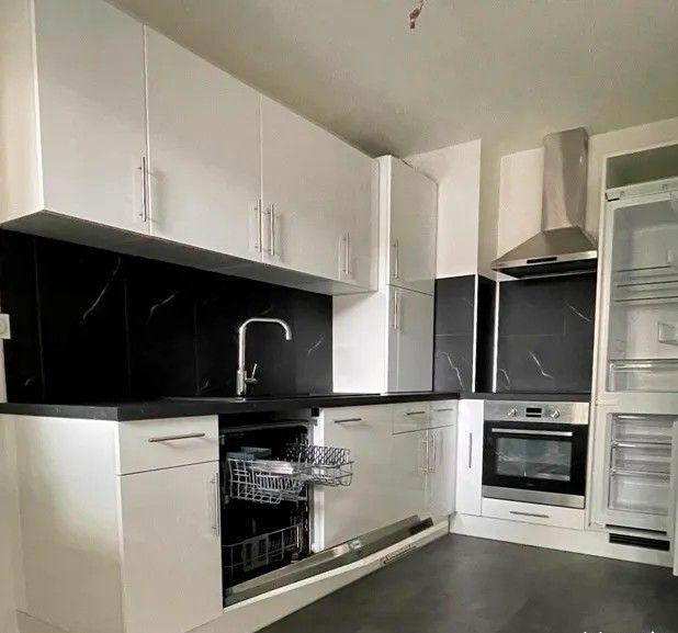 
                                                Location
                                                 Beau 2P 41m² avec balcon Clinique Diaconat
