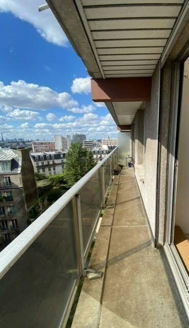 
                                                Location
                                                 Beau 2P 42,5 m² orienté ouest avec balcon filant