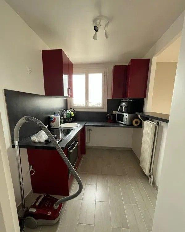 
                                                Location
                                                 Beau 2P 42m² avec balcon sans vis-à-vis