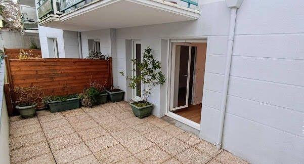 
                                                Location
                                                 Beau 2P 42m² avec terrasse