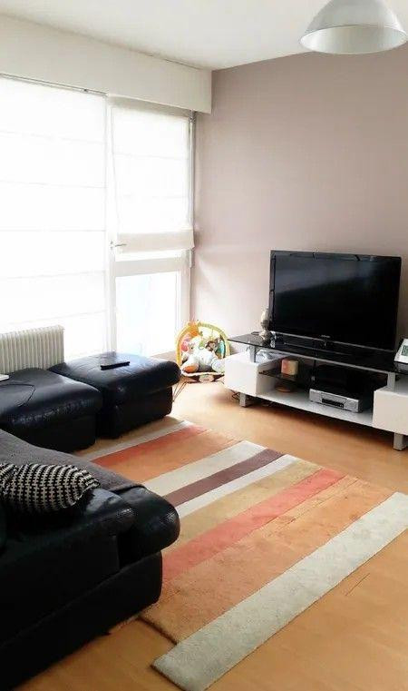 
                                                Location
                                                 Beau 2P 42m² lumineux avec balcon