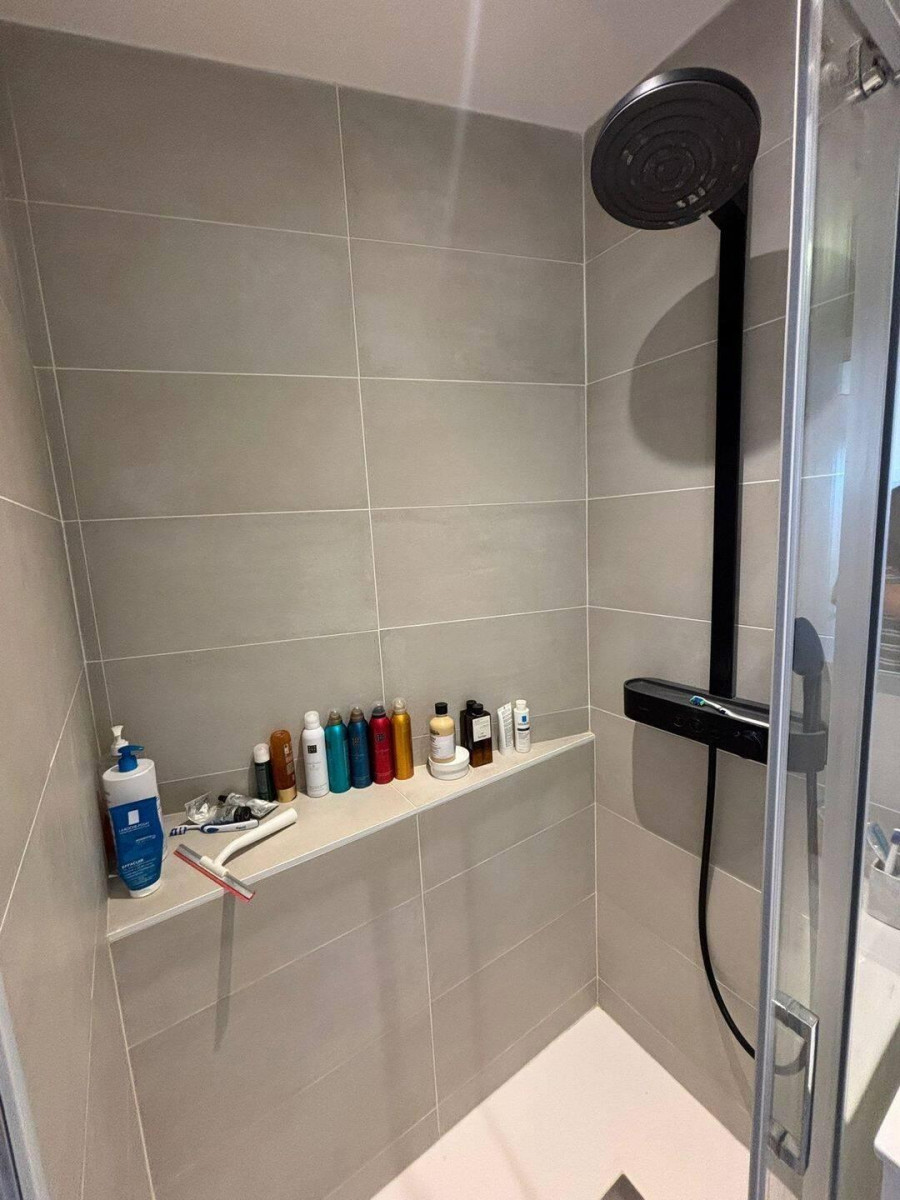 
                                                Location
                                                 Beau 2P 42m² meublé très lumineux