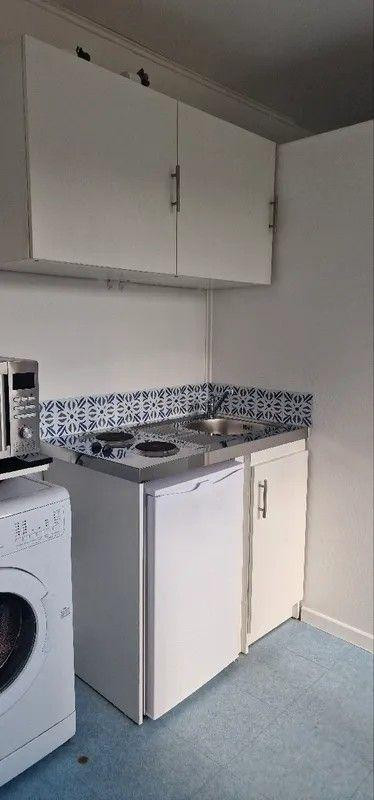 
                                                Location
                                                 Beau 2P 43m² avec grande pièce de vie