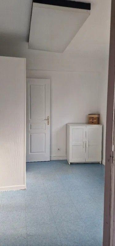 
                                                Location
                                                 Beau 2P 43m² avec grande pièce de vie