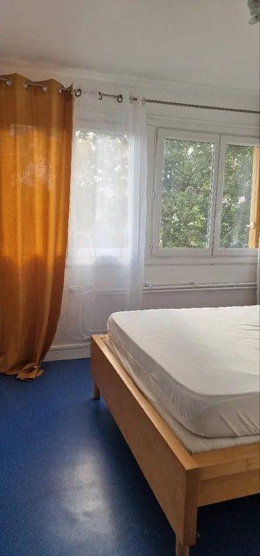 
                                                Location
                                                 Beau 2P 43m² avec grande pièce de vie