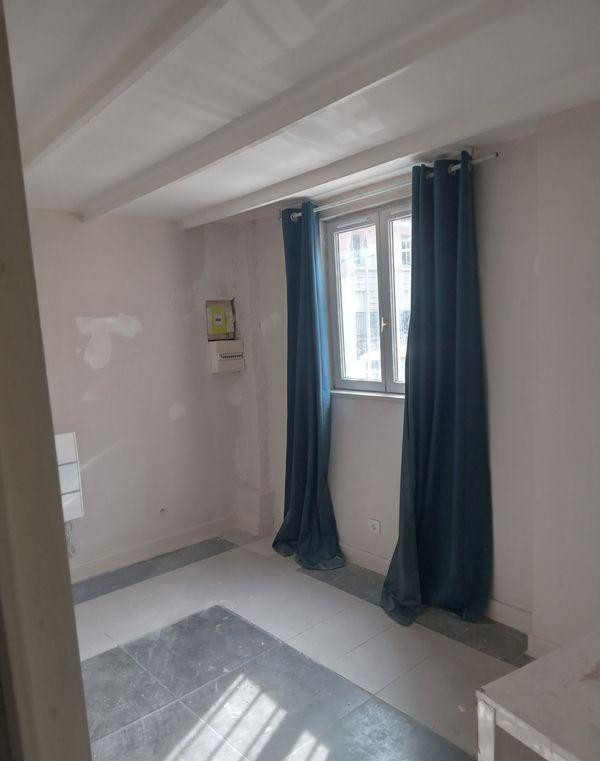 
                                                Location
                                                 Beau 2P 43m² quartier charmette