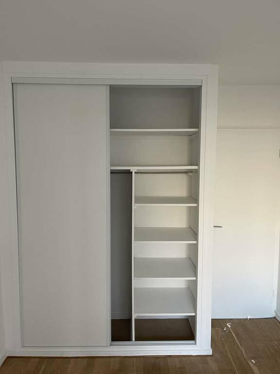 
                                                Location
                                                 Beau 2P 44m² refait à neuf