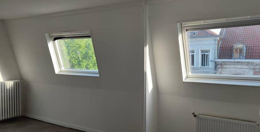 
                                                Location
                                                 Beau 2P 44m² rénové Gare Lille Flandres
