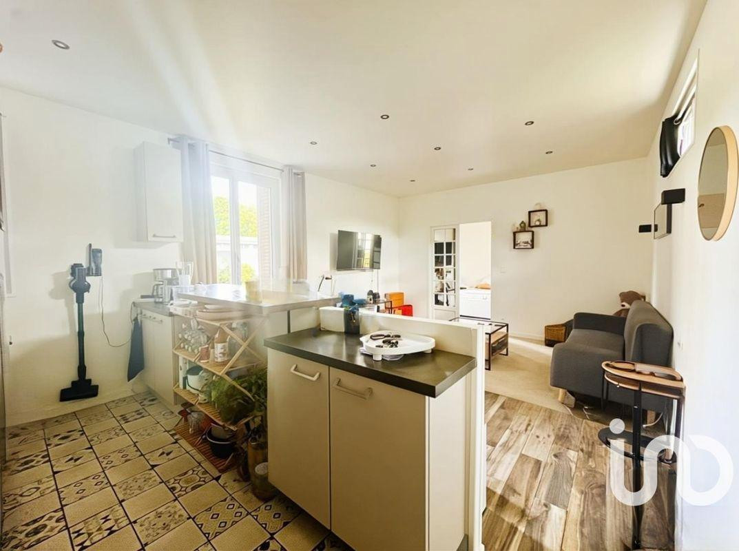 
                                                Location
                                                 Beau 2P 45m² au coeur du viel Orly