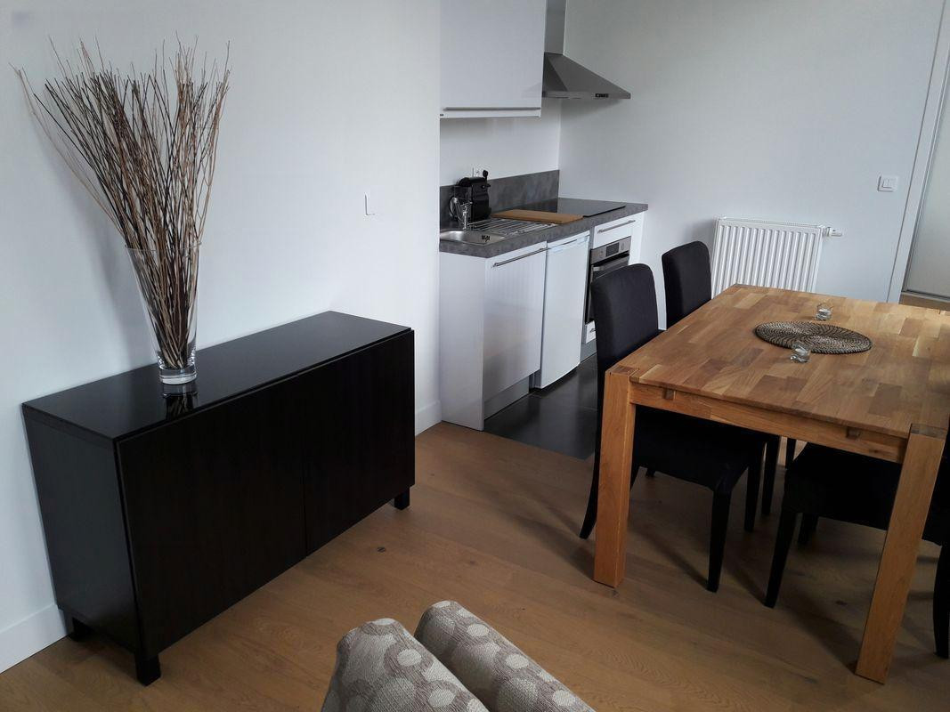 
                                                Location
                                                 Beau 2P  45m² quartier des Chartrons