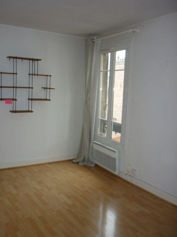 
                                                Location
                                                 Beau 2P 46m² Gare de l'Est