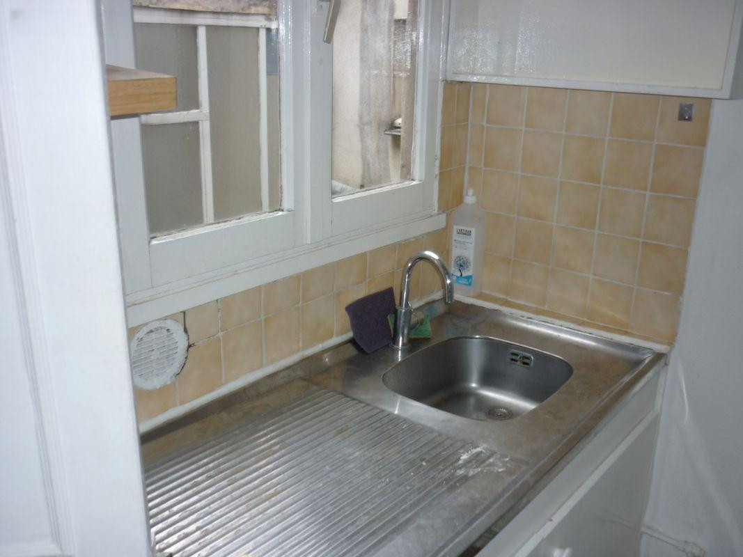 
                                                Location
                                                 Beau 2P 46m² Gare de l'Est