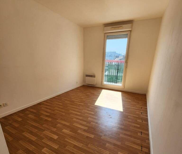 
                                                Location
                                                 Beau 2P 47m² bien distribué et lumineux