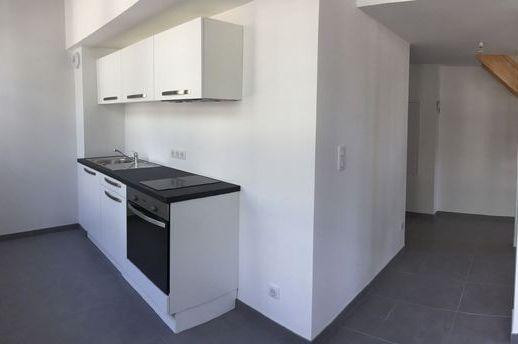 
                                                Location
                                                 Beau 2P 47m² rénové Hyper Centre
