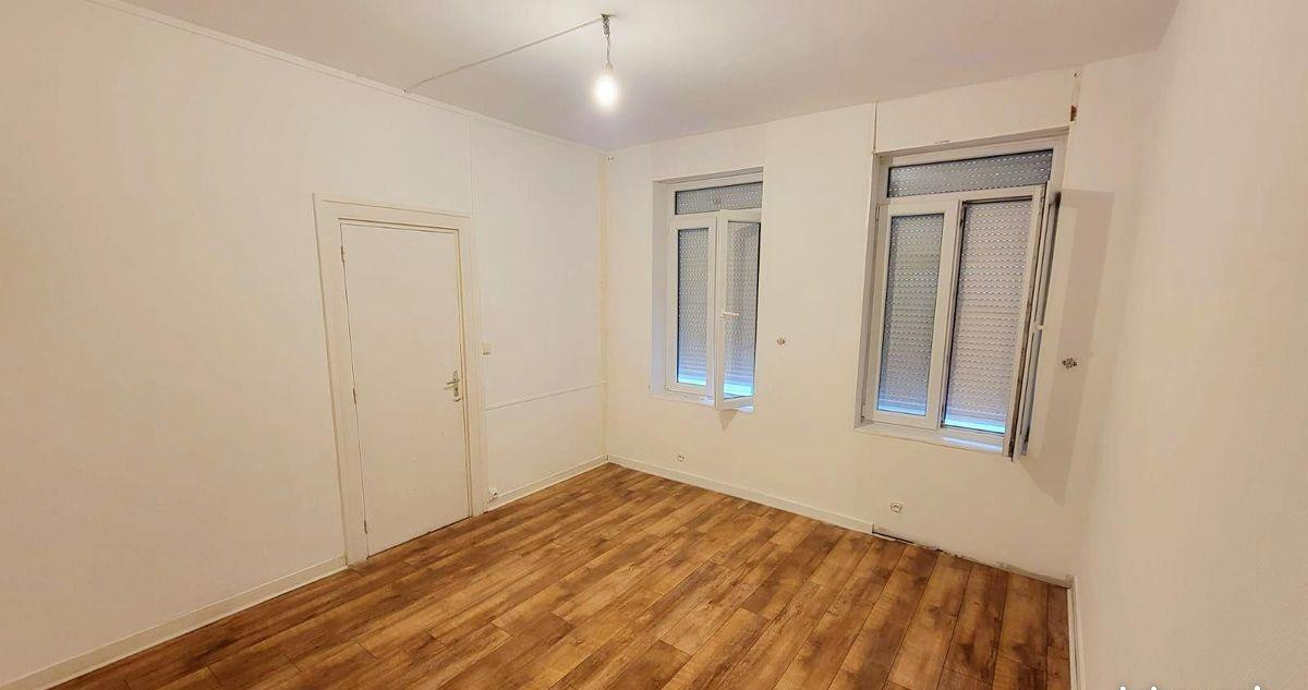 
                                                Location
                                                 Beau 2P 48m² + jardin, proche Lillenium