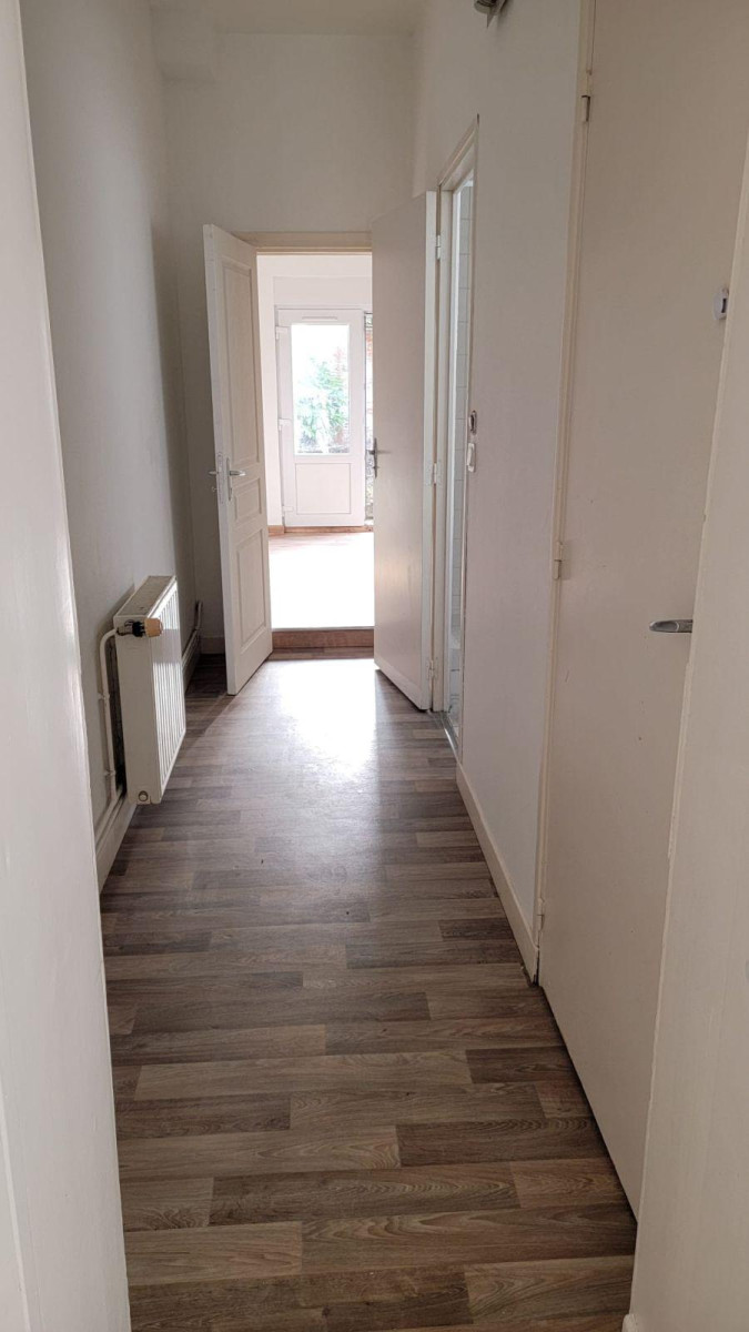 
                                                Location
                                                 Beau 2P 48m² + jardin, proche Lillenium